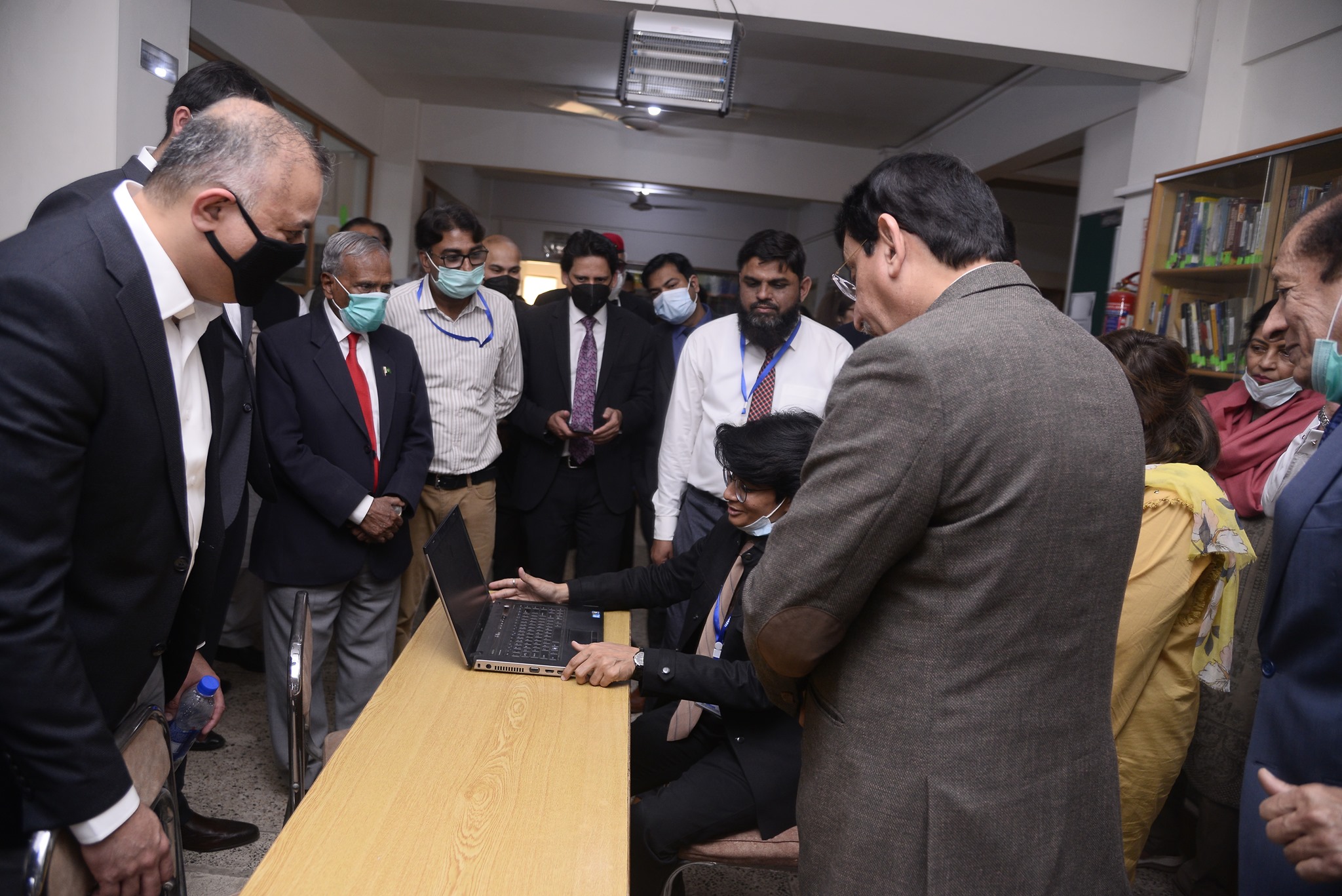 Image gallery marquee