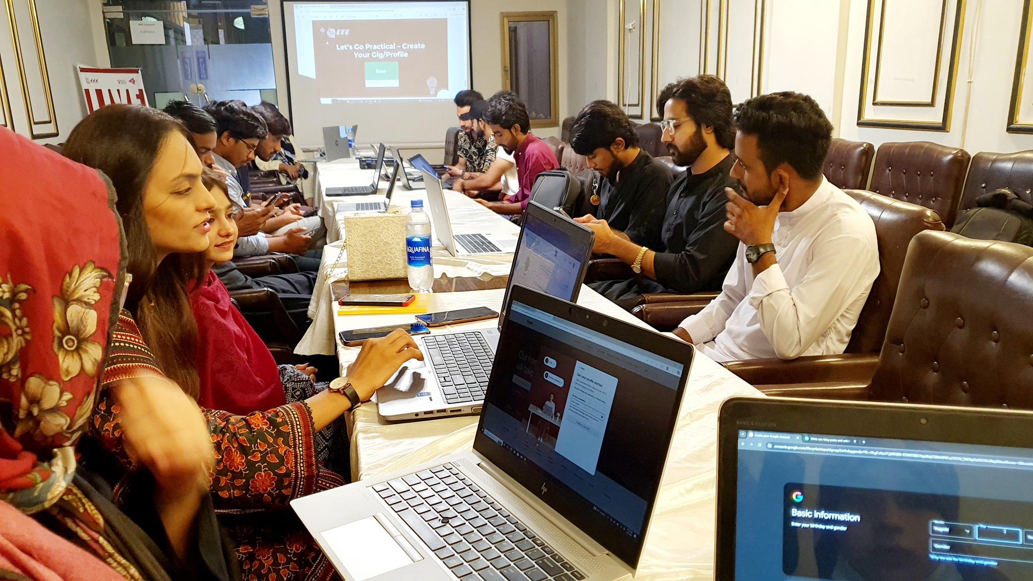 Image gallery marquee